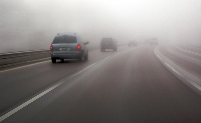 Tips-for-driving-in-fog